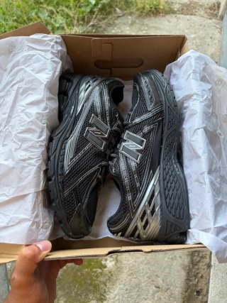 New Balance 1906r Nero/Argento