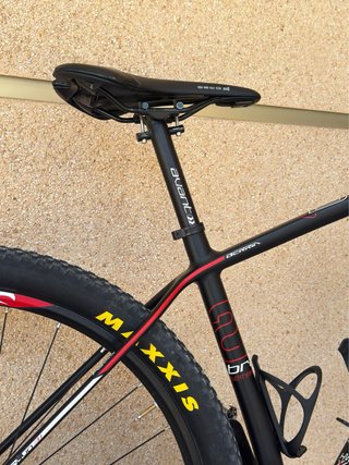Berria Bravo - Cuadro Carbono