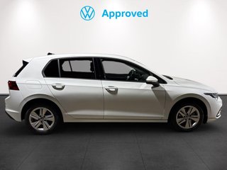 Volkswagen Golf Life 1.0 eTSI 81 kW (110 CV) DSG