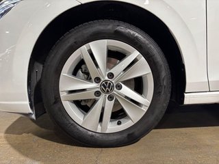 Volkswagen Golf Life 1.0 eTSI 81 kW (110 CV) DSG
