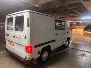 Mercedes-Benz MB 100 1993