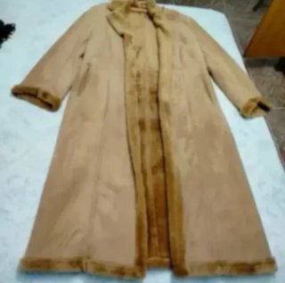 Parka larga beige y marrón