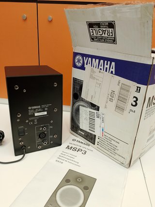 ALTAVOZ YAMAHA MSP3 + CAJA * A ESTRENAR *