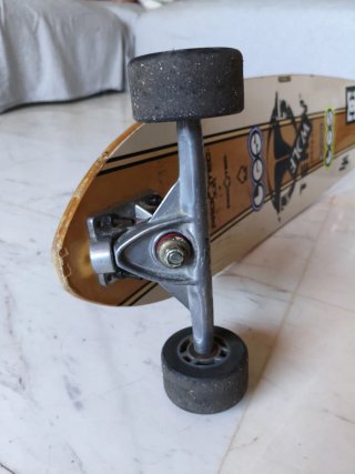 Longboard madera y lija negra