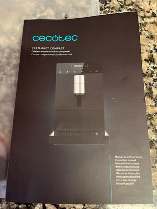 Cafetera Cecotec Negra y Plateada