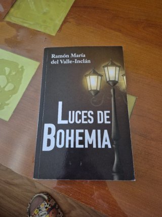 LUCES DE BOHEMIA: Edición para ESO y Bachillera...