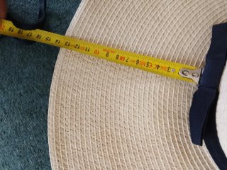Sombrero de ala ancha blanco roto