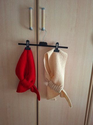 Bufandas para niños/as de 3 o 4 años (rojo y beige