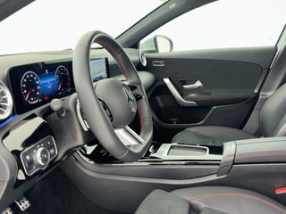 Mercedes-Benz Clase A 180 100 kW (136 CV)