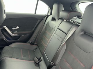 Mercedes-Benz Clase A 180 100 kW (136 CV)