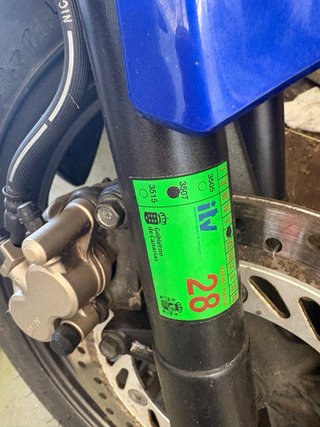 Honda CBR 125R Azul y Blanca