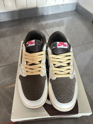 Jordan Travis Scott Reverse Mocha