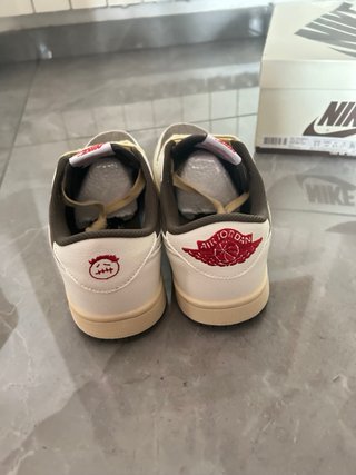 Jordan Travis Scott Reverse Mocha