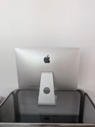 Apple iMac 20 Core 2 Duo 2.0GHz 1GB RAM