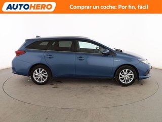 Toyota Auris 1.8 Hybrid Active