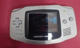 Game Boy Advance + Juego Capcom