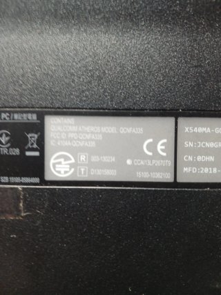 Ordenador portátil Asus Plata y Negro