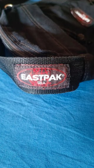 Borsello Eastpak nero