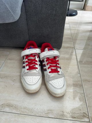 Zapatillas Adidas Forum 84 Low Rojas y Blancas
