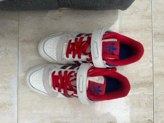 Zapatillas Adidas Forum 84 Low Rojas y Blancas