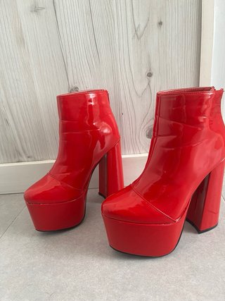 Botas rojas plataforma Quantico
