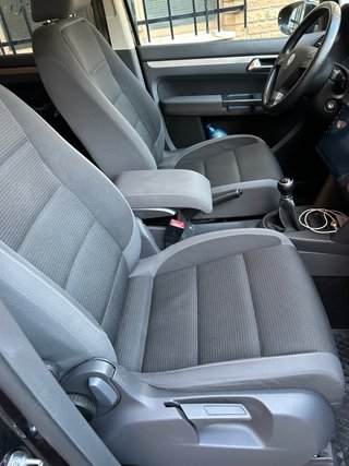 Volkswagen Touran 2010