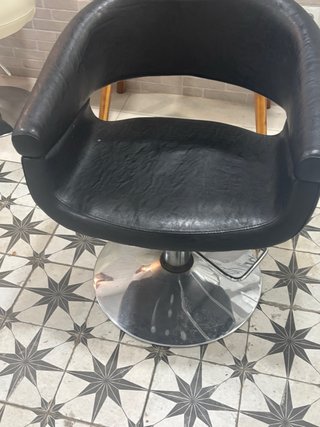 Silla peluquería, hay 4
