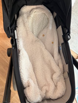 Saco borreguito capazo bebé Zara