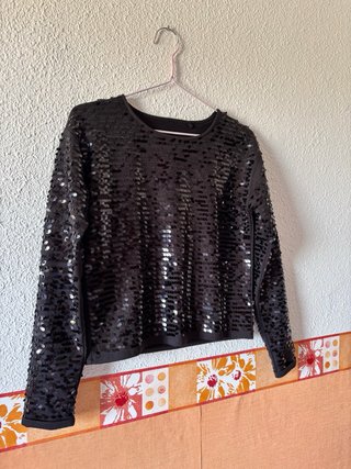Top lentejuelas manga larga negro