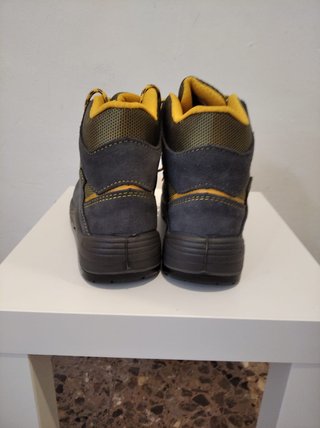 Botas de seguridad nuevas Panter talla 41
