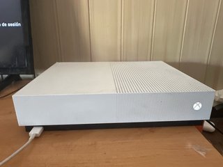 Xbox One S Blanca