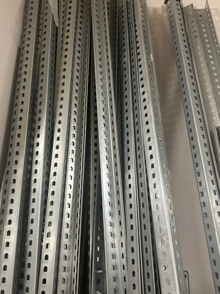 Estanterías metálicas galvanizadas
