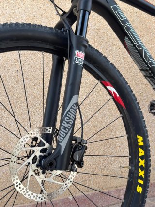 Bicicleta Berria Bravo Carbono 29