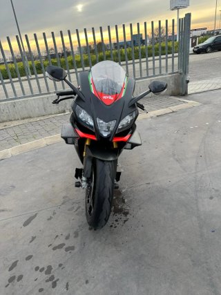 Aprilia RSV4 Factory 1100 2020