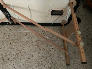 Camilla masaje estructura de madera.