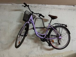 Bicicleta Paseo Morada con Cesta