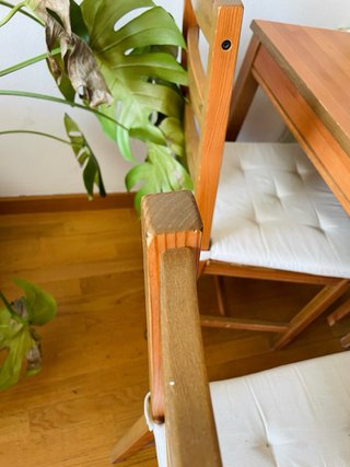 Mesa de comedor de madera + 5 sillas