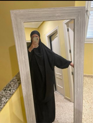 Conjunto Jilbab con falda negra