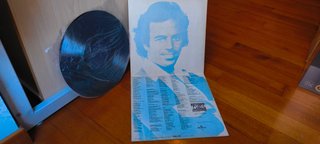 LP Julio Iglesias A Mis 33 Anos VG-/M Colombia 197