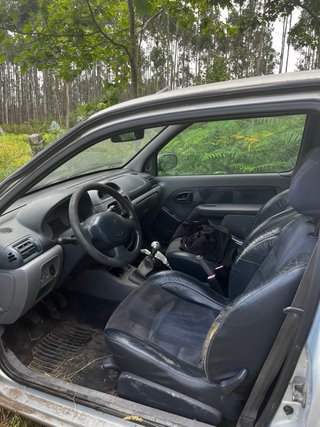 Renault Clio 2001