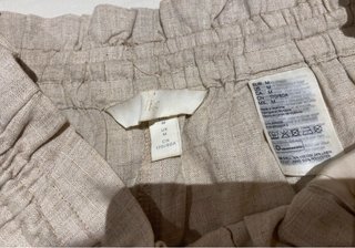 Bermuda de lino beige