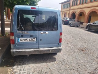 Ford E-Tourneo Courier 2003