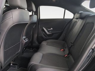 Mercedes Clase A 180 d Sedán 85 kW (116 CV)