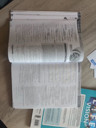 Life Vision Intermediate Student Book y workbook