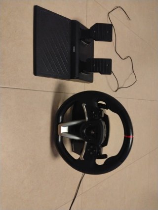 Volante HORI RWA PS5/PS4