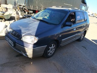 KIA Carens 2001