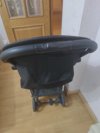 Silla de paseo Kikka Boo negra