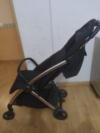 Silla de paseo Kikka Boo negra