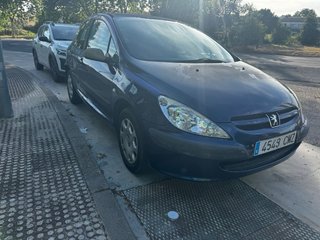 Peugeot 307 2004