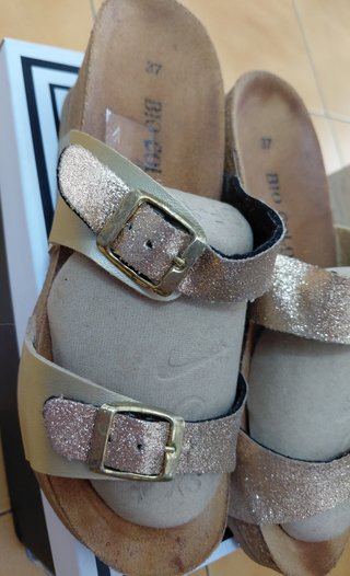 Sandalias Bio Color Doradas T37